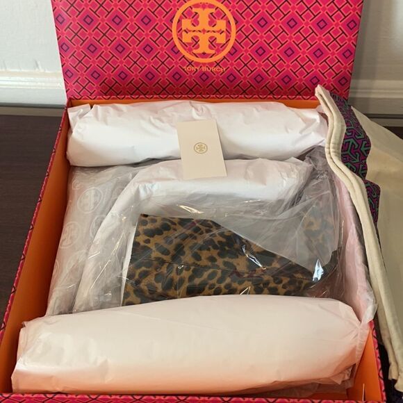 Tory Burch Lila genuine calf hair pointed toe leopard print bootie size 6,5 new - Picture 10 of 16